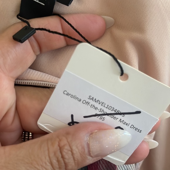 PATBO
Carolina off-the-shoulder crochet-trimmed floral-print chiffon maxi dress - Picture 6 of 6